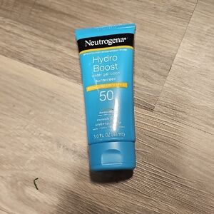 Neutrogena Hydro Boost SPF 50 Water Gel Lotion - Blue